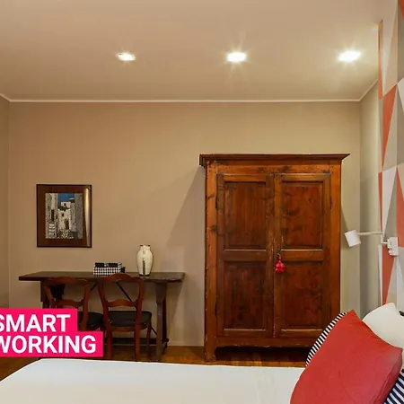 Design In Center By Wonderful Italy * Genua