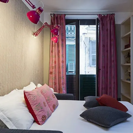 Design In Center By Wonderful Italy *