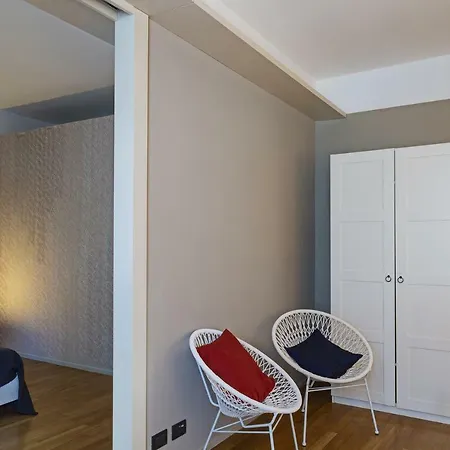 Appartement Design In Center By Wonderful Italy *