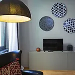 Design In Center By Wonderful Italy *
